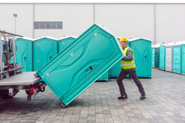 Porta potty delivery and setup in Gary, IN